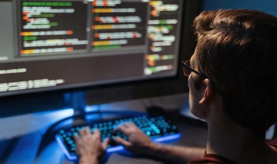 Corso triennale gratuito in cibersecurity, iscrizioni aperte tutto il mese di agosto